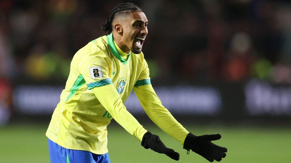 卡尔瓦哈尔, 内容, 亚对阵巴西